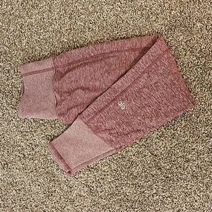 Alo womens lounge leggings size small in gorgeous mauve